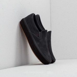 VANS SLIP ONS